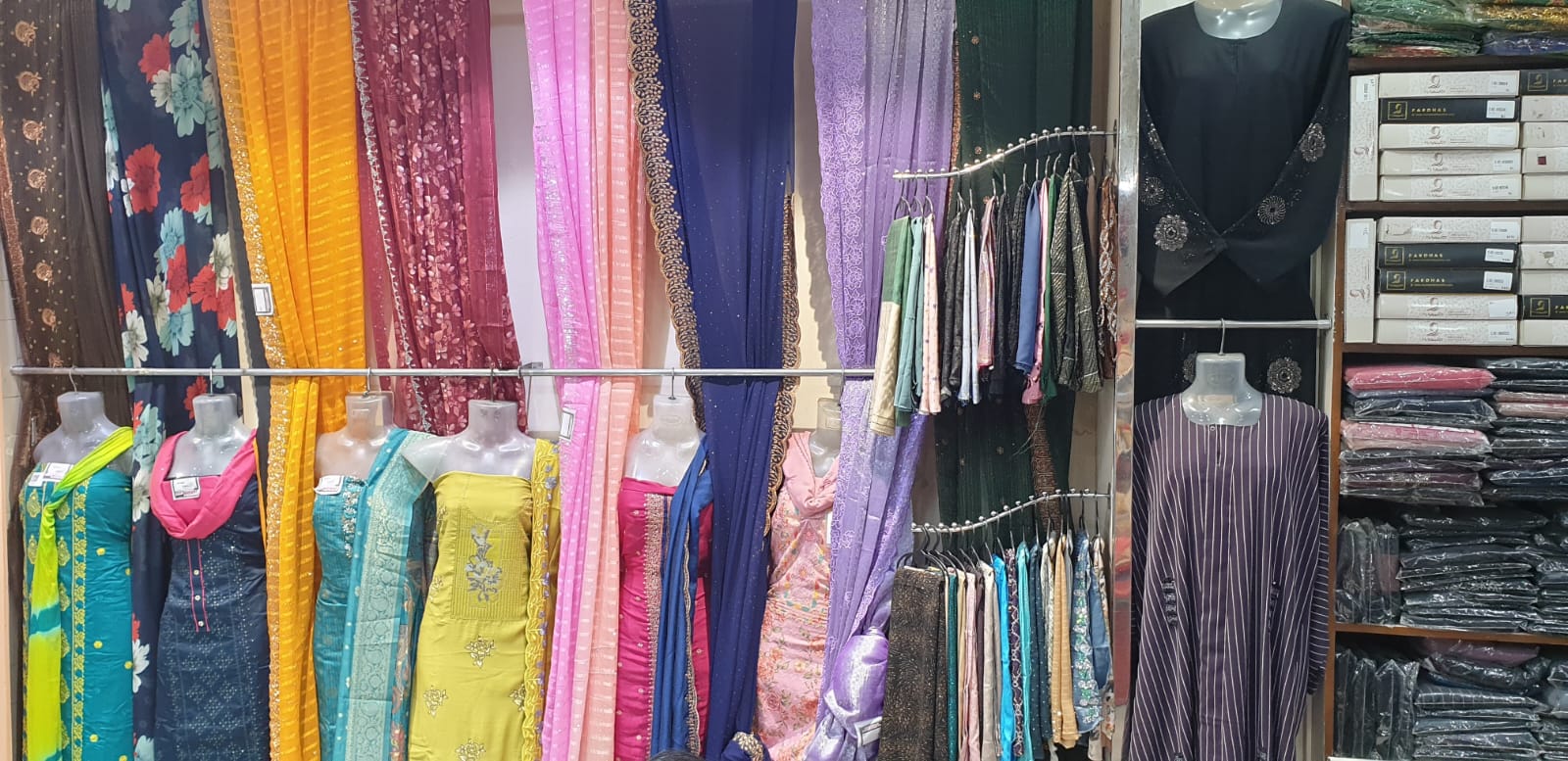 Shop Image 4